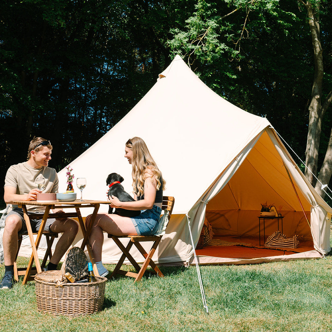 The_Bell_Tent_Shop_Ultimate_5_Metre_Tent_Couple