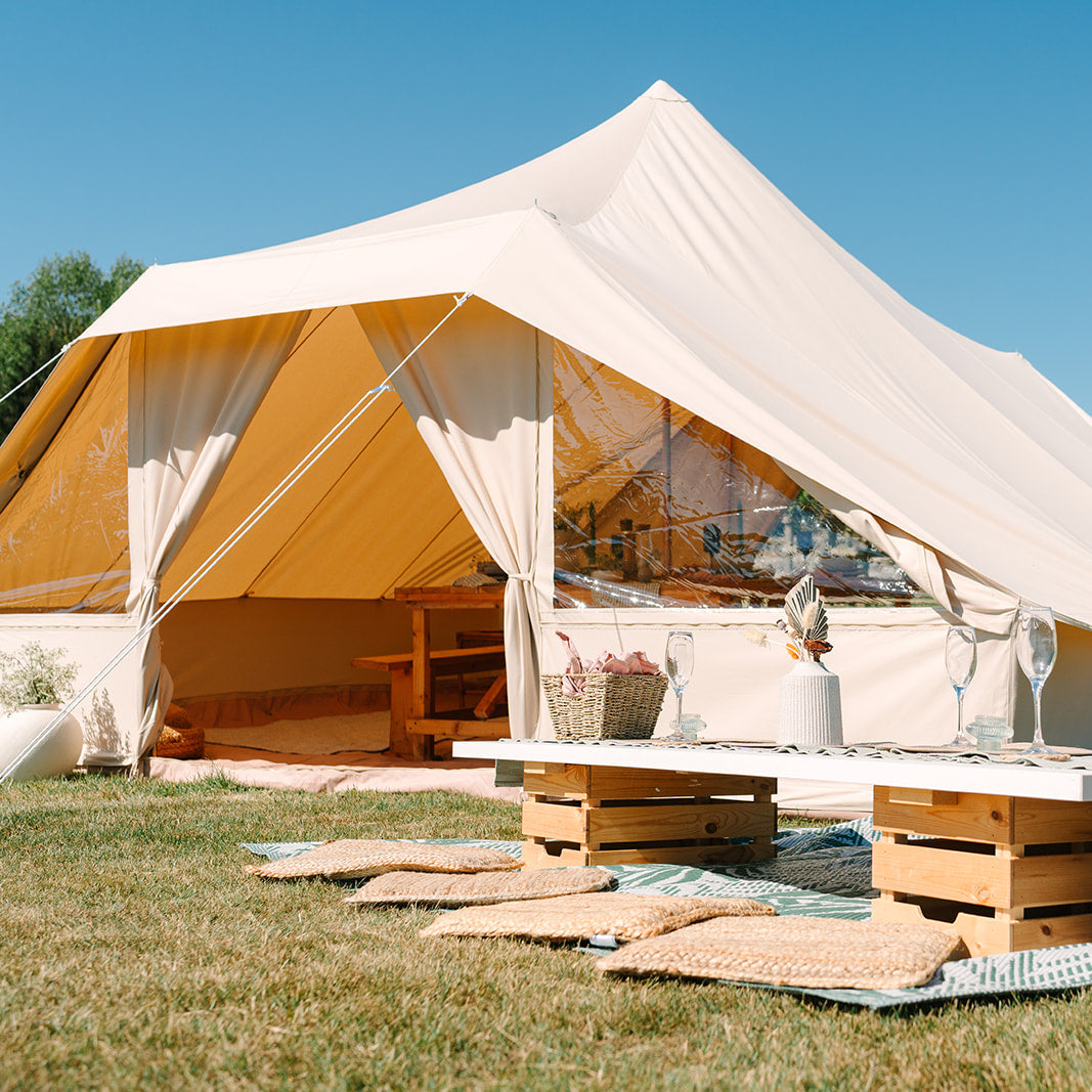 The_Bell_Tent_Shop_Ultimate_Touareg_Tent_Side_View_With_Picnic_Set-Up