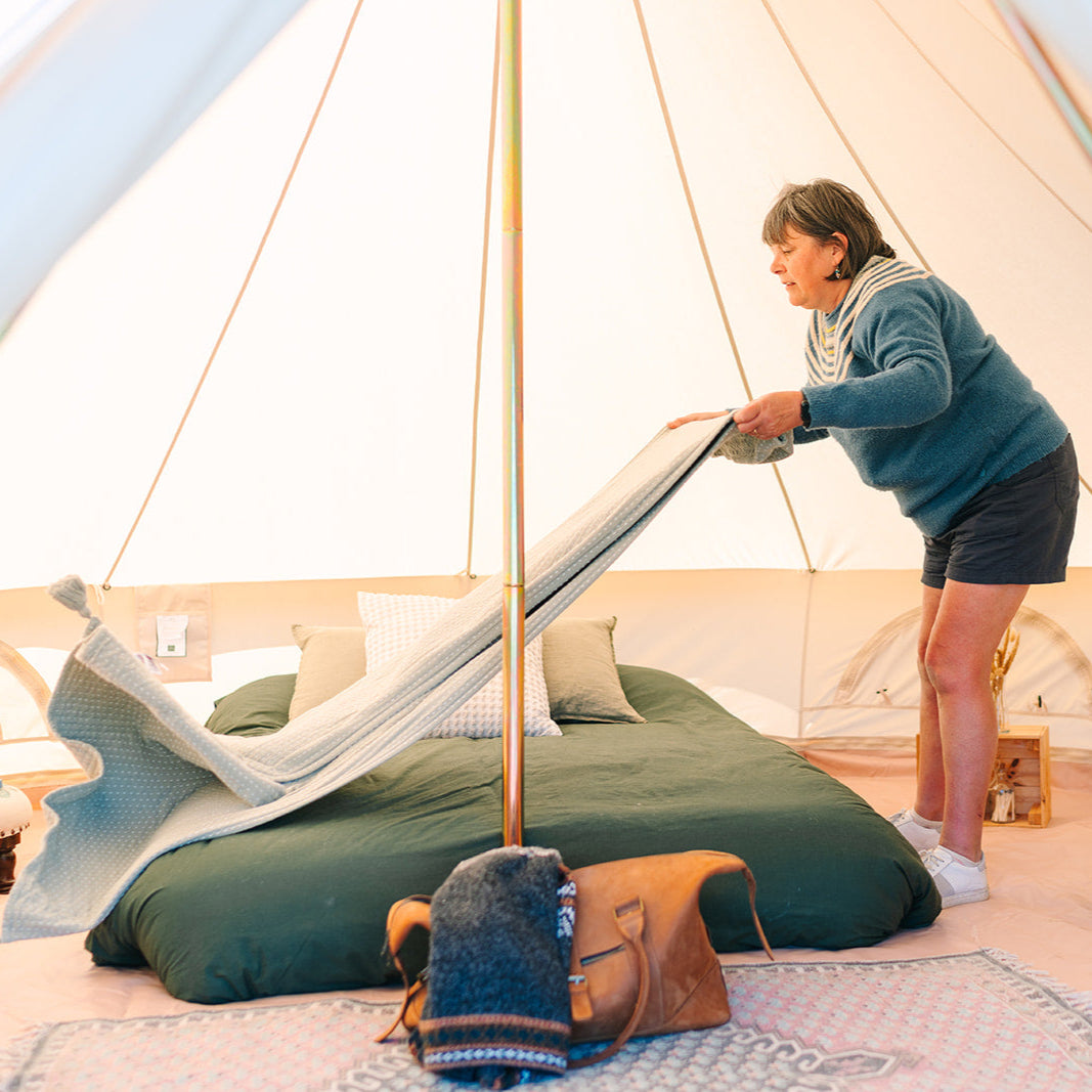 The_Bell_Tent_Shop_Ultimate_4_Metre_Tent_Blanket
